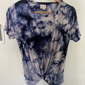 Gaze medium blue tie dye shirt